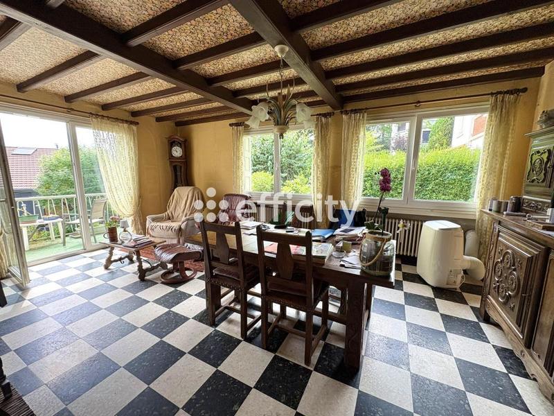 Maison - 94 m² - 4 pièces