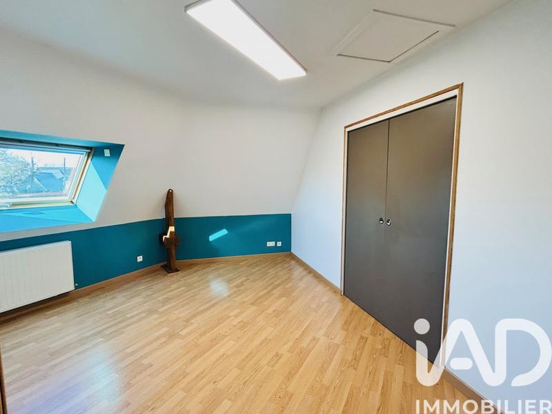 Maison - 180 m² - 6 pièces