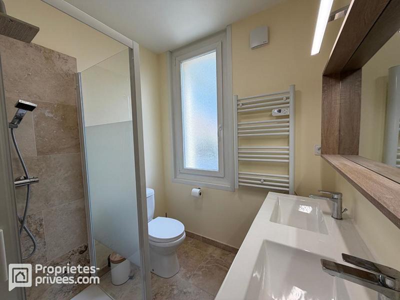 Maison - 99 m² - 5 pièces