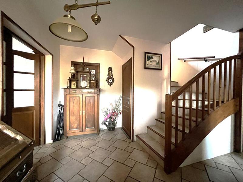 Maison - 197 m² - 6 pièces
