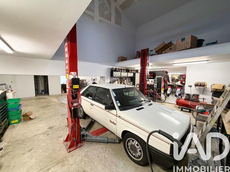 Maison - 160 m² - 6 pièces