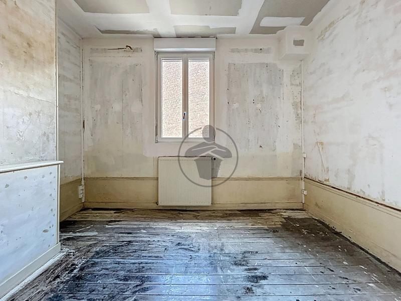 Maison - 91 m² - 5 pièces