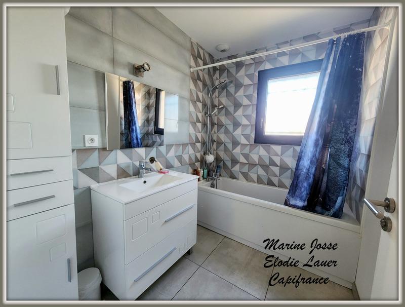 Maison - 185 m² - 8 pièces