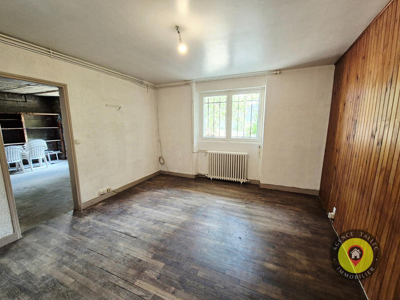 Maison - 140 m² - 7 pièces