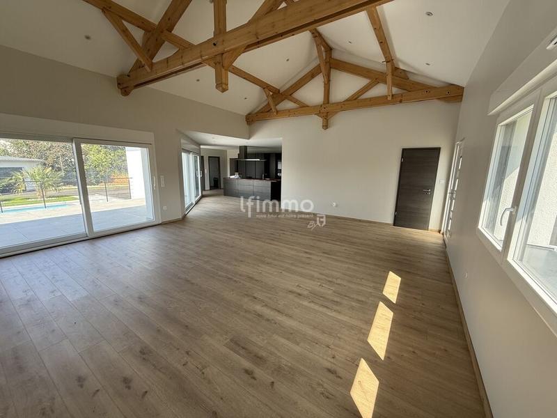 Maison - 183 m² - 6 pièces