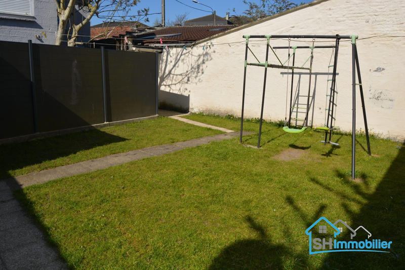 Maison - 141 m² - 5 pièces