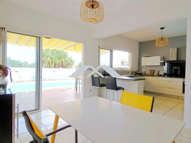 Villa - 108 m² - 5 pièces