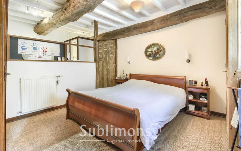 Longère - 234 m² - 8 pièces