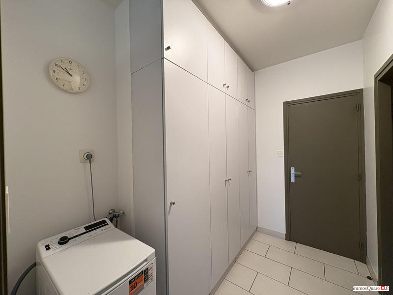 Appartement - 169 m² - 7 pièces