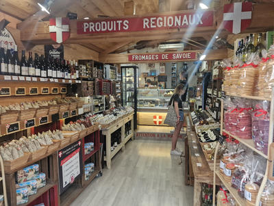 Fonds de commerce - Magasins - 54 m²