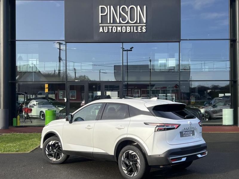 Nissan Qashqai 1.5 Hybrid 205 n-Connecta