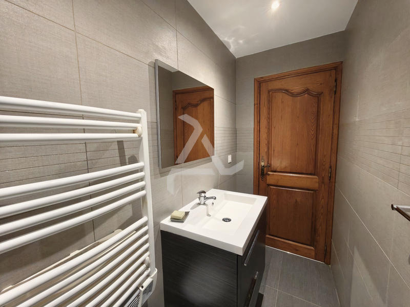 Appartement - 138 m² - 5 pièces