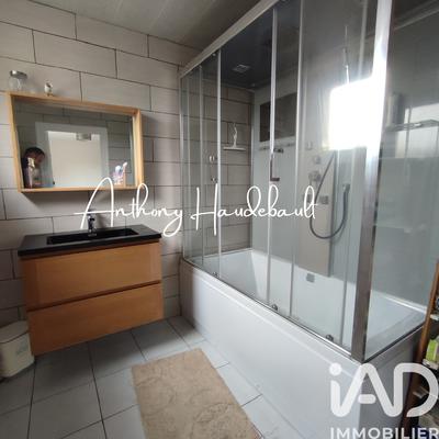 Maison - 137 m² - 5 pièces