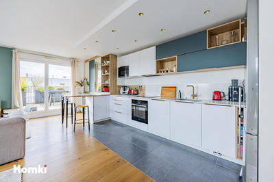 Appartement - 90 m² - 4 pièces