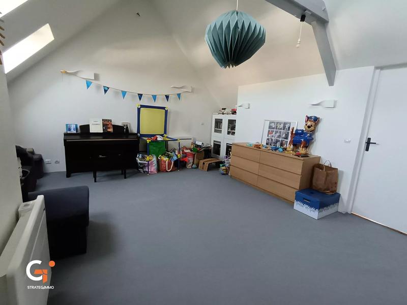 Maison - 159 m² - 7 pièces