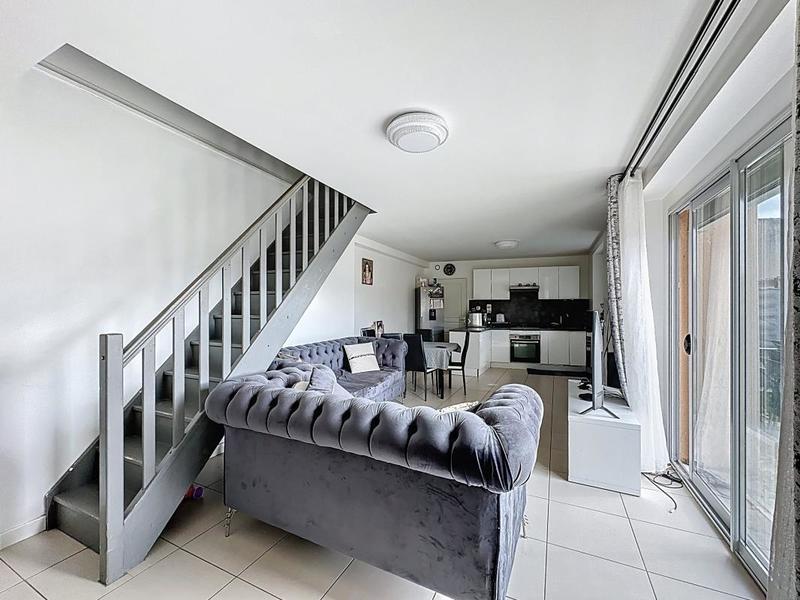 Appartement - 72 m² - 3 pièces