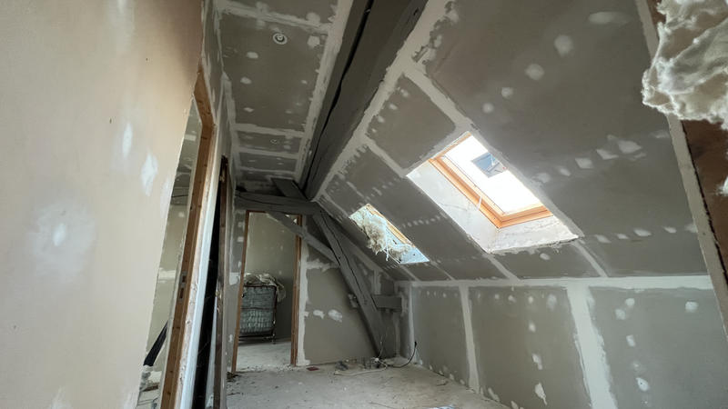 Maison - 94 m² - 4 pièces