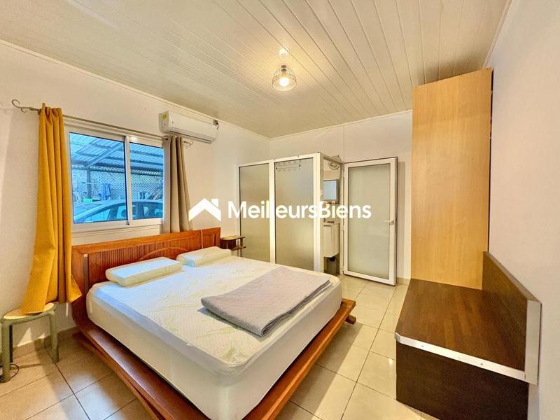 Propriété - 352 m² - 15 pièces