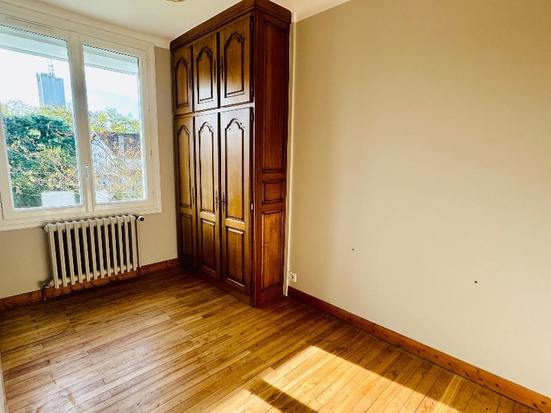 Maison - 93 m² - 4 pièces