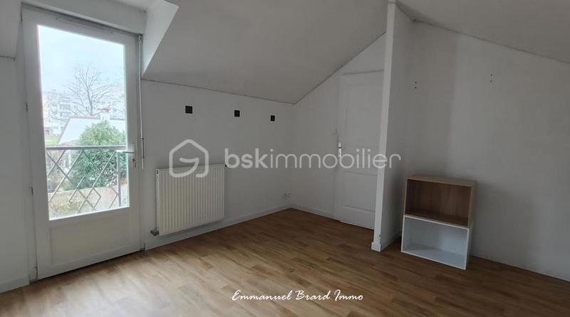 Maison traditionnelle - 128 m² - 7 pièces