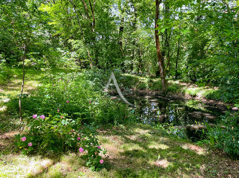 Maison - 193 m² - 9 pièces