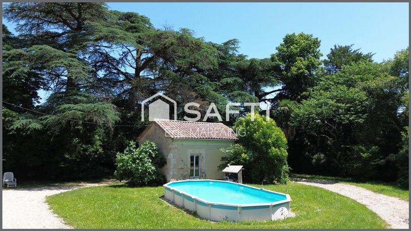 Maison - 286 m² - 8 pièces