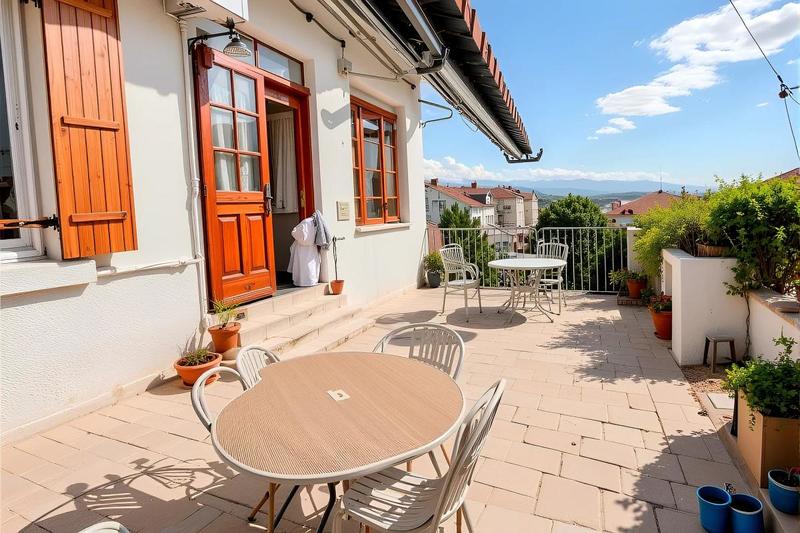 Maison - 190 m² - 5 pièces