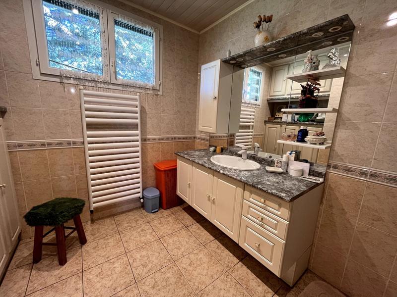 Maison - 276 m² - 7 pièces