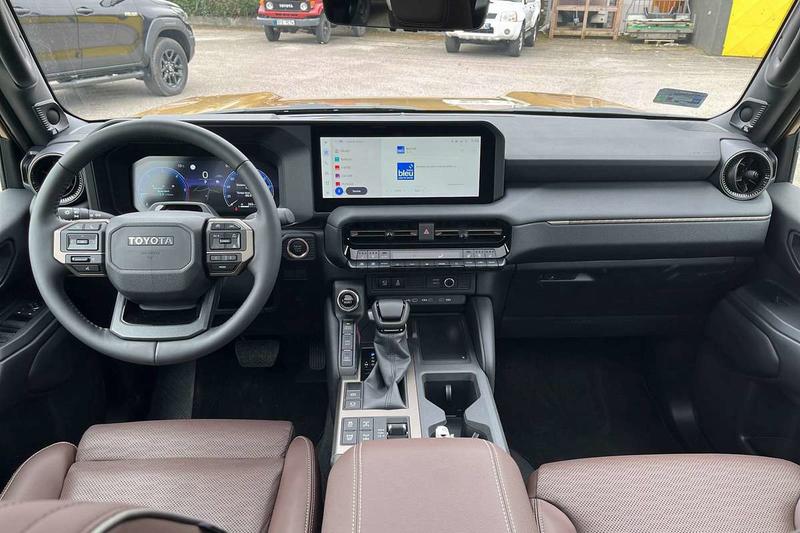 Toyota Land Cruiser 2.8 204 First Edition 4pl