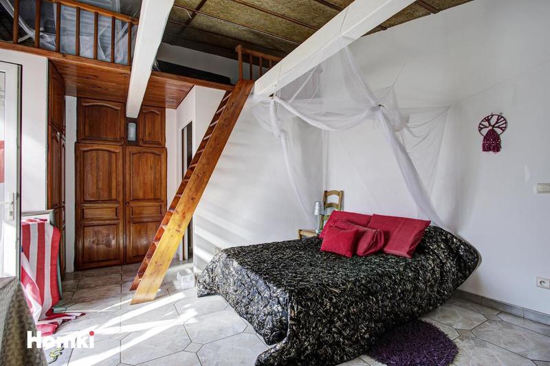 Maison - 141 m² - 6 pièces