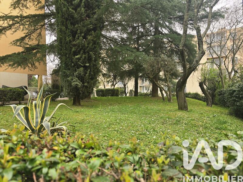 Appartement - 98 m² - 4 pièces