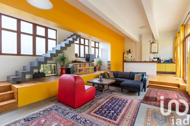 Loft - 115 m² - 4 pièces