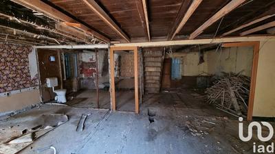 Maison - 300 m² - 5 pièces