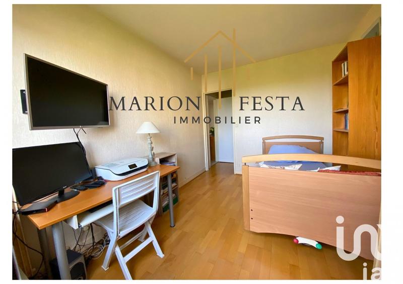 Appartement - 98 m² - 5 pièces