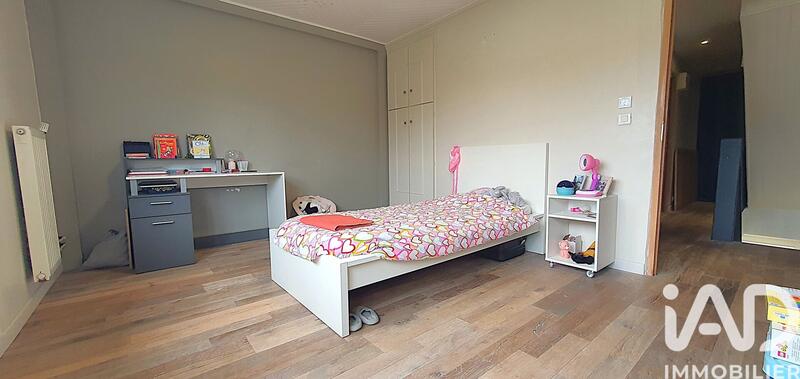 Maison - 94 m² - 5 pièces