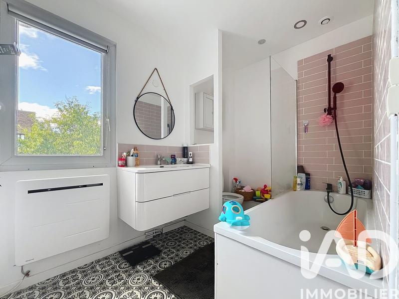 Maison - 140 m² - 7 pièces