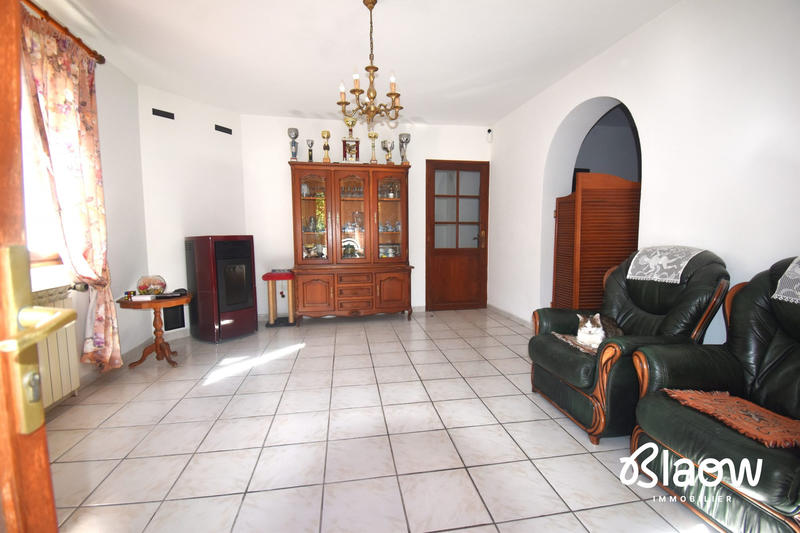 Maison - 95 m² - 5 pièces