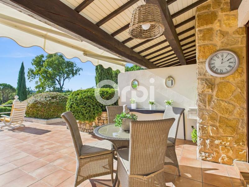 Maison - 136 m² - 4 pièces