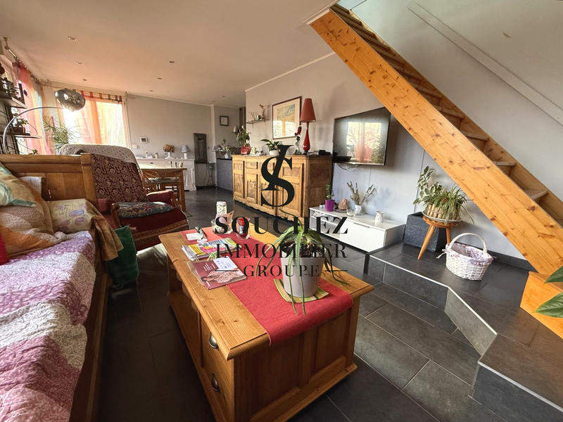 Maison - 102 m² - 6 pièces