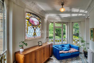 Maison de maîtres - 315 m² - 11 pièces