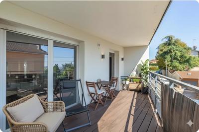 Appartement - 86 m² - 4 pièces