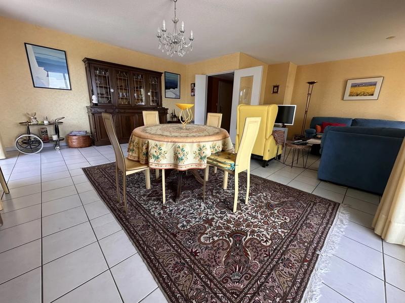 Appartement - 115 m² - 5 pièces