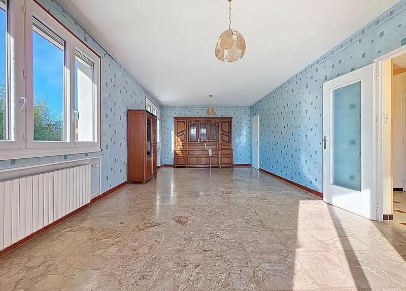 Maison - 102 m² - 4 pièces