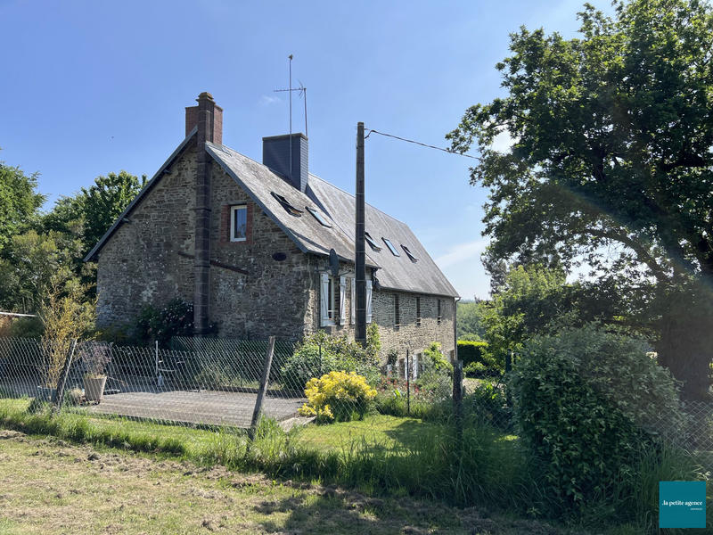 Maison - 281 m² - 8 pièces