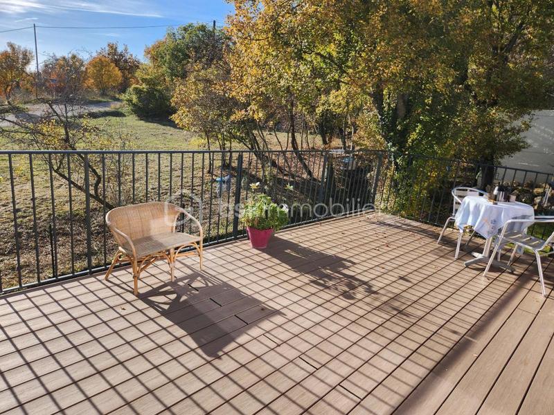 Maison - 175 m² - 8 pièces