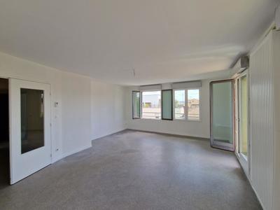 Appartement - 80 m² - 3 pièces