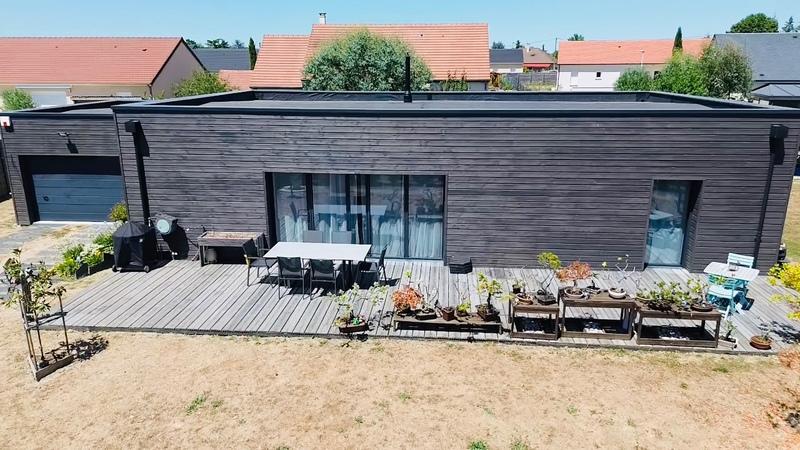 Maison - 99 m² - 4 pièces