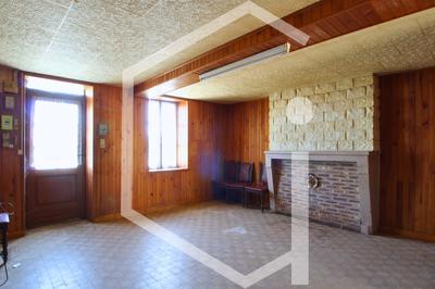 Maison - 96 m² - 4 pièces