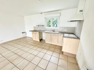 Maison - 80 m² - 3 pièces