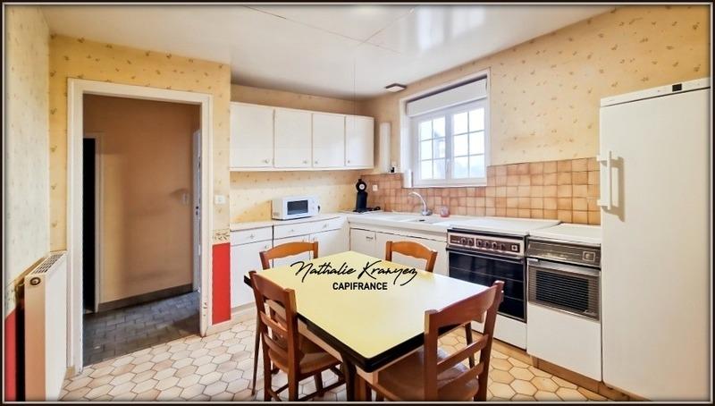 Maison - 243 m² - 8 pièces